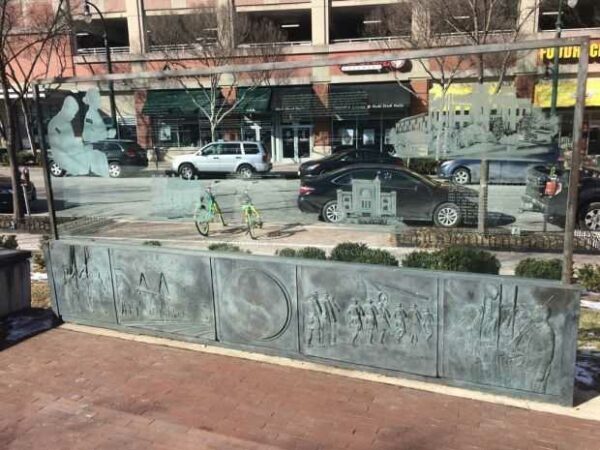 SILVER SPRING VETERANS PLAZA CENTER PANEL
