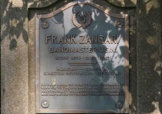 SHIPYARD MALL WAR MEMORIAL PLAQUE C