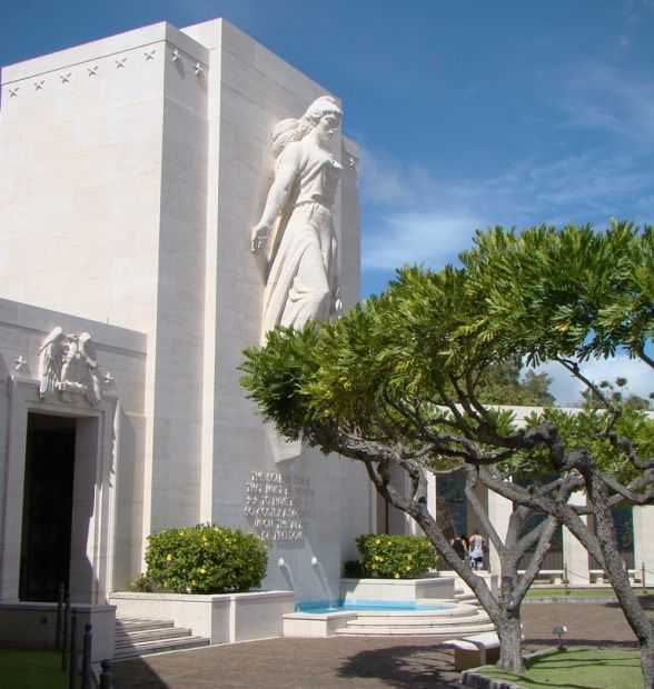 NATIONAL MEMORIAL CEMETERY OF THE PACIFIC LADY COLUMBIA