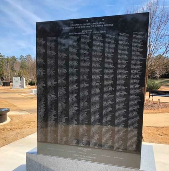 70TH INFANTRY DIV. WAR MEMORIAL BACK