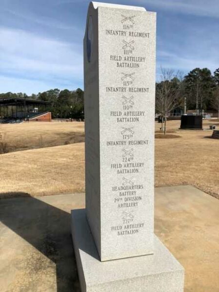 29TH INFANTRY DIVISION WAR MEMORIAL RIGHT SIDE