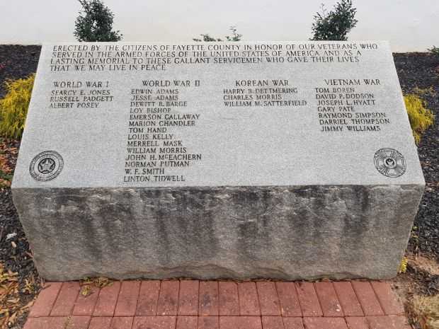 FAYETTE COUNTY WAR VETERANS MEMORIAL