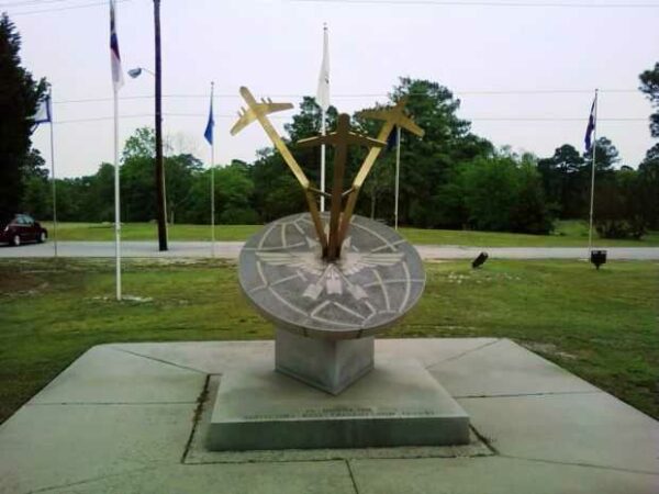 IN HONOR OF AIRLIFTERS MEMORIAL