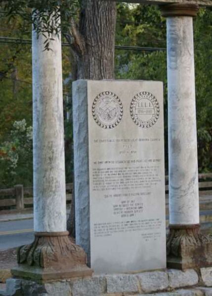 FAYETTEVILLE INDEPENDENT LIGHT INFANTRY MEMORIAL