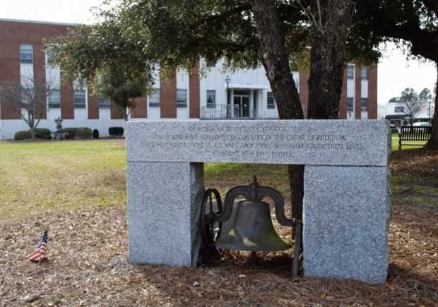BLADEN COUNTY VETERANS MEMORIAL BELL