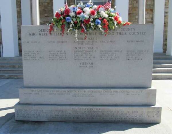 GRAHAM COUNTY WAR DEAD MEMORIAL