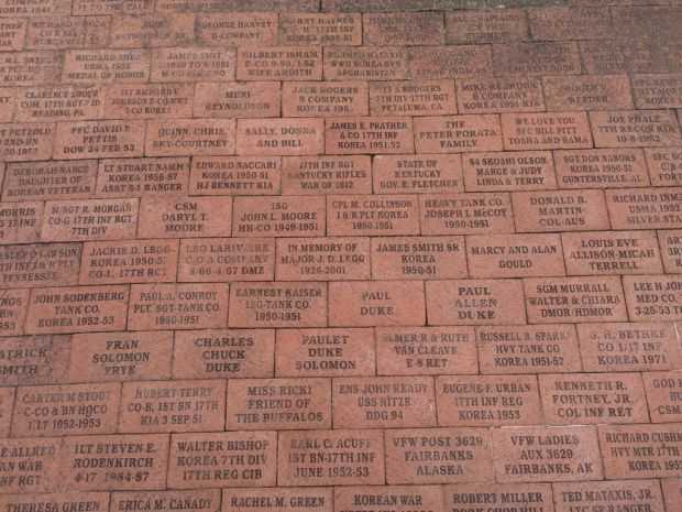 17TH INFANTRY REGIMENT “THE BUFFALOES” MEMORIAL BRICKS