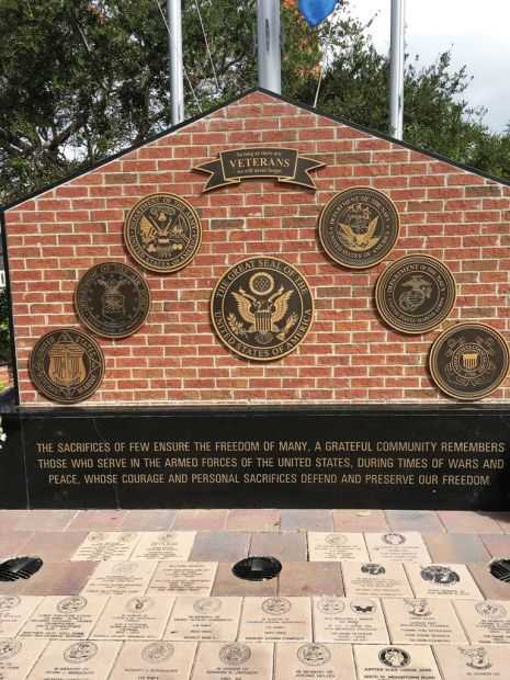 PONCE INLET VETERANS MEMORIAL CLOSE-UP