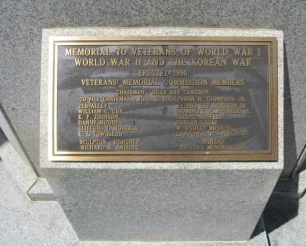 NORTH CAROLINA WAR VETERANS MEMORIAL PLAQUE A
