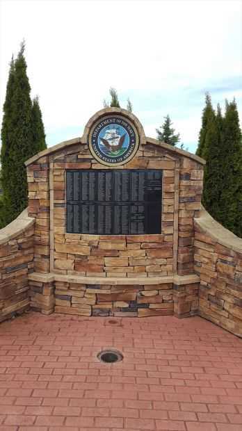 THE OREGON FALLEN WAR HEROES MEMORIAL PLAQUE D