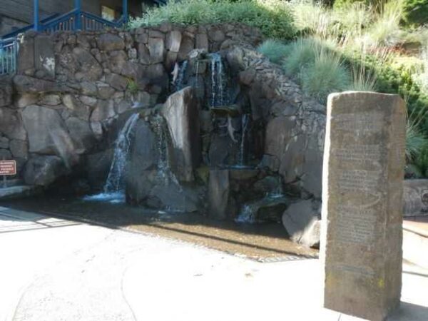 OVERLOOK MEMORIAL PARK