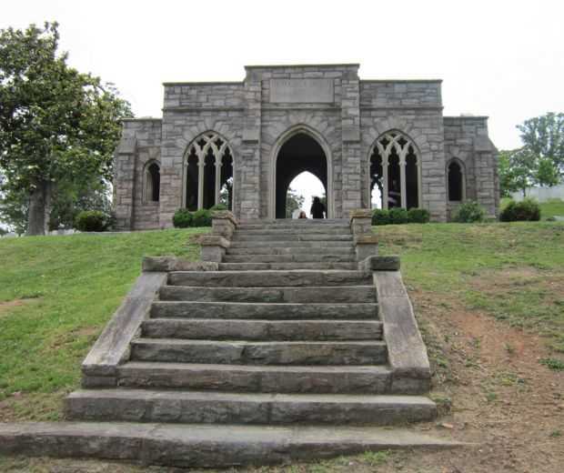 THE HOUSE OF MEMORY WAR MEMORIAL PAVILION