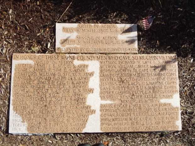 WAYNE COUNTY VIETNAM VETERANS MEMORIAL