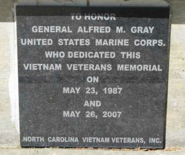 GENERAL ALFRED M. GRAY MEMORIAL PLAQUE