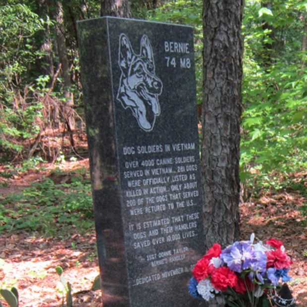 DOG SOLDIERS IN VIETNAM MEMORIAL DEDICATION STONE