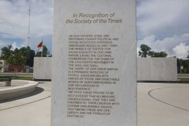 MONFORD POINT MARINE MEMORIAL PILLAR C