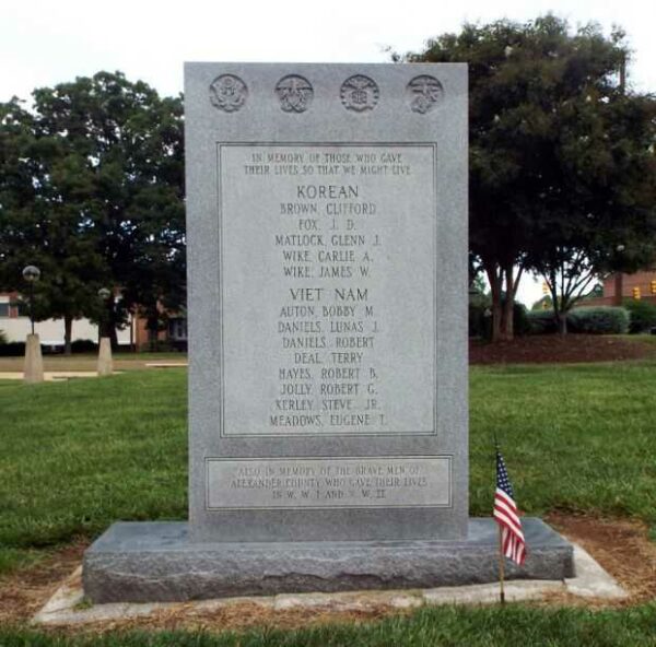 ALEXANDER COUNTY WAR VETERANS MEMORIAL