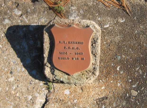 H. L. HAWKINS WAR MEMORIAL PLAQUE