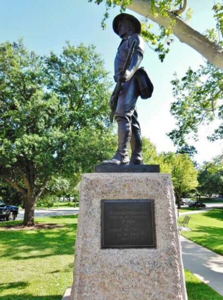 AUSTIN SPANISH-AMERICAN WAR MEMORIAL