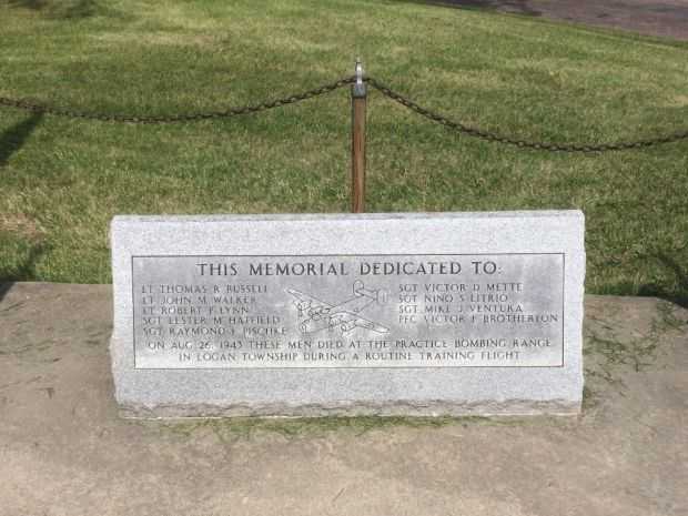 WESSINGTON SPRINGS VETERANS MEMORIAL WORLD WAR II STONE