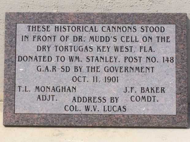HERMOSA G.A.R. CIVIL WAR MEMORIAL CANNONS PLAQUE