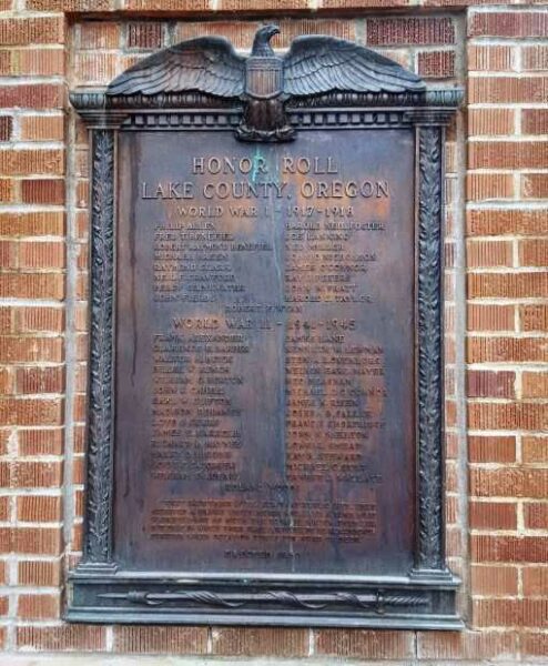 LAKE COUNTY VETERANS MEMORIAL PLAQUE A