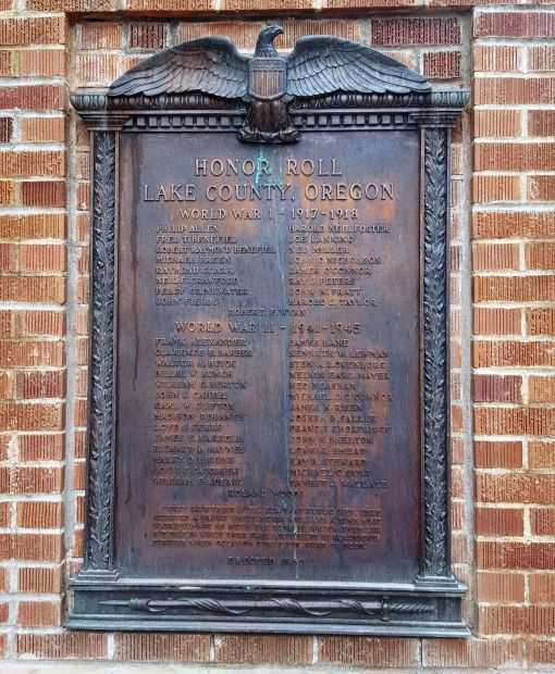 LAKE COUNTY VETERANS MEMORIAL PLAQUE A