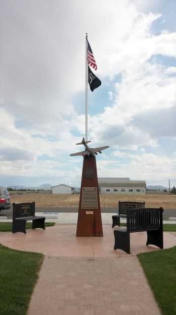 THE VETERANS WAR MEMORIAL PLAZA