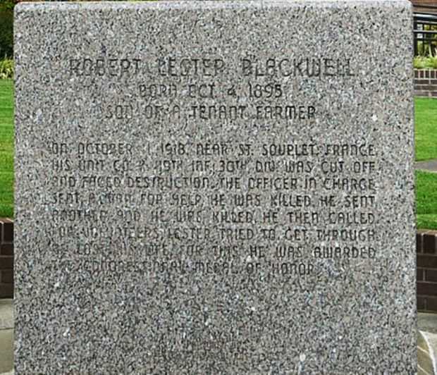 ROBERT LECTER BLACKWELL MEDAL OF HONOR WAR MEMORIAL DEDICATION STONE