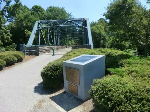 PITT COIUNTY WORLD WAR I MEMORIAL BRIDGE