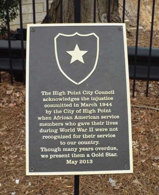 HIGH POINT AFRICAN AMERICAN WORLD WAR II WAR DEAD MEMORIAL PLAQUE