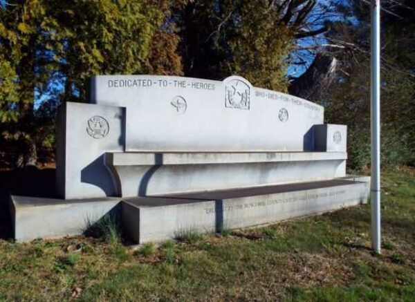 BUNCOMBE COUNTY WORLD WARS MEMORIAL