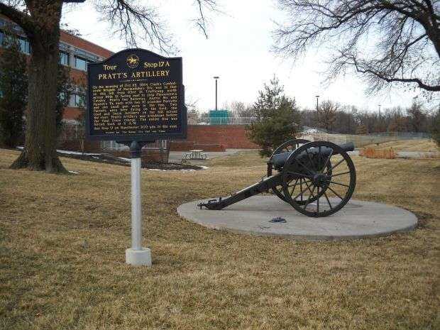 PRATT’S ARTILLERY WAR MEMORIAL MARKER WITH CANNON