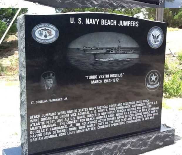 U.S. NAVY BEACH JUMPERS WAR MEMORIAL BACK