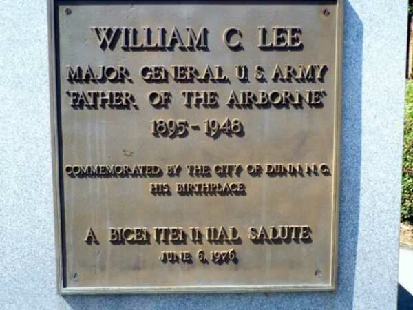 MAJOR GENERAL WILLIAM C. LEE WAR MEMORIAL PLAQUE