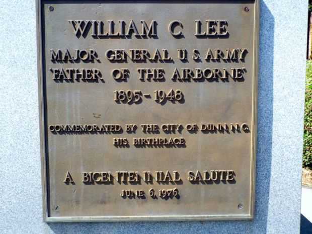 MAJOR GENERAL WILLIAM C. LEE WAR MEMORIAL PLAQUE