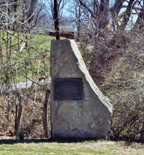 CAPT. WM. MOORE REVOLUTIONARY WAR MEMORIAL