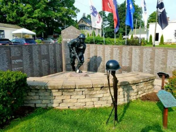 BOLTON VETERANS’ MEMORIAL FRONT