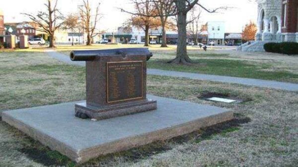 BARTON COUNTY WAR MEMORIAL CANNON