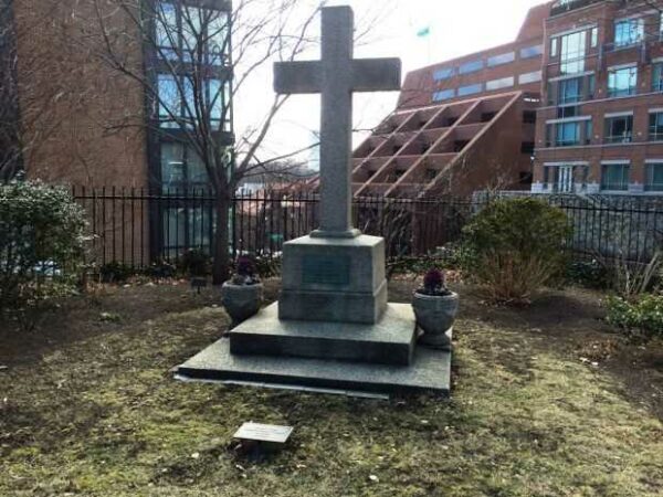 GRACE EPISCOPAL CHURCH WORLD WAR I MEMORIAL