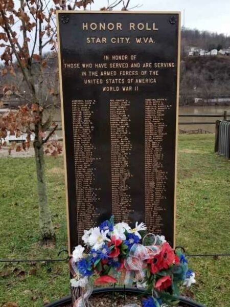 STAR CITY WORLD WAR II HONOR ROLL MEMORIAL PLAQUE
