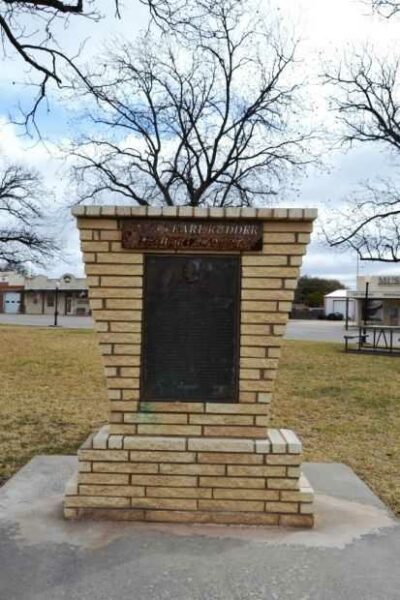 JAMES EARL RUDDER WAR MEMORIAL