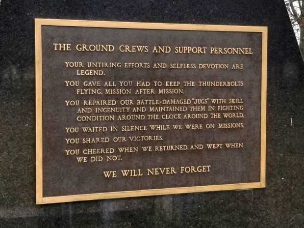 P-47 THUNDERBOLT WAR MEMORIAL PLAQUE C