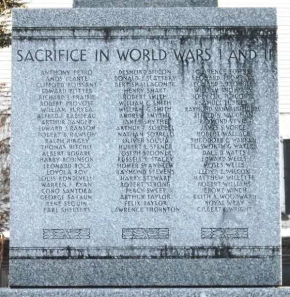 CLINTON COUNTY WORLD WARS MEMORIAL STONE D