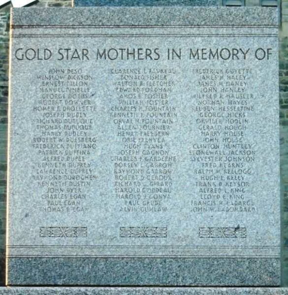 CLINTON COUNTY WORLD WARS MEMORIAL STONE B