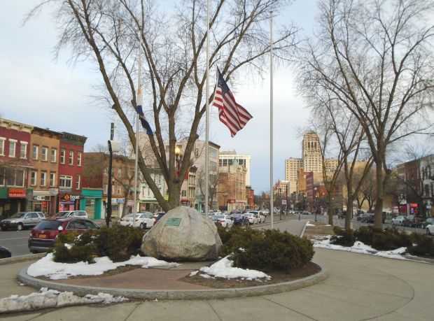 10TH WARD WAR VETERANS MEMORIAL