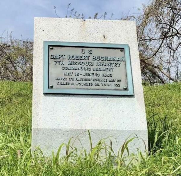 U S CAPT. ROBERT BUCHANAN WAR MEMORIAL