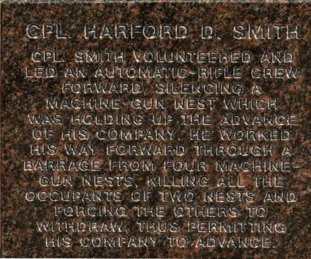 DISTINGUISHED SERVICE CROSS WAR MEMORIAL HONOR STONE J