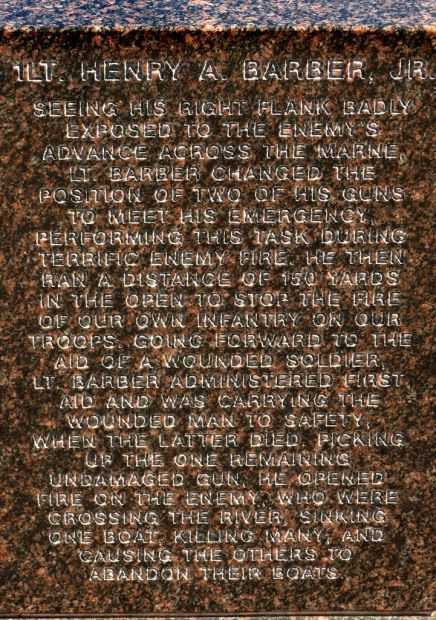 DISTINGUISHED SERVICE CROSS WAR MEMORIAL HONOR STONE B