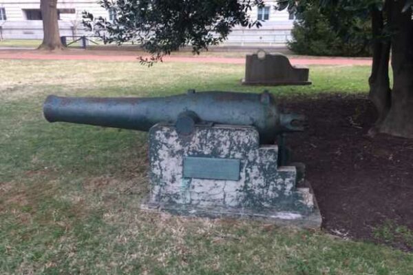 DAHLGREN RIFLE 30-POUNDER MEMORIAL PLAQUE